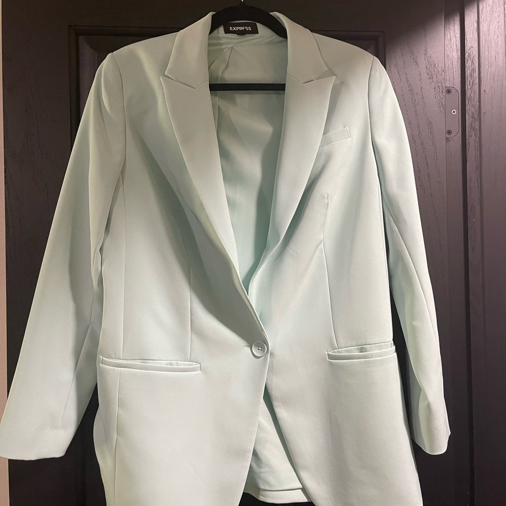 EXPRESS OVERSIZED BLAZER
